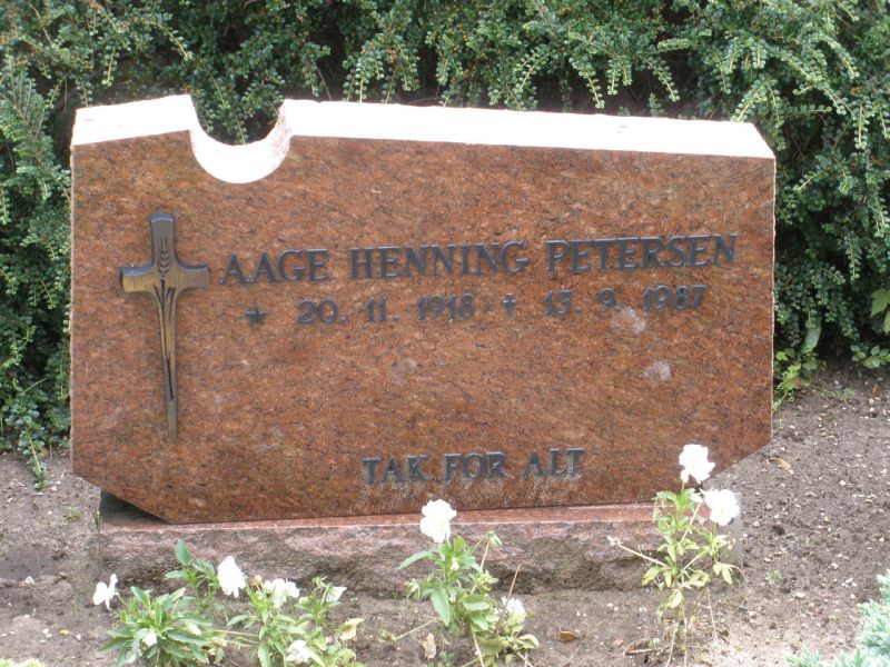 Aage henning Petersen.JPG